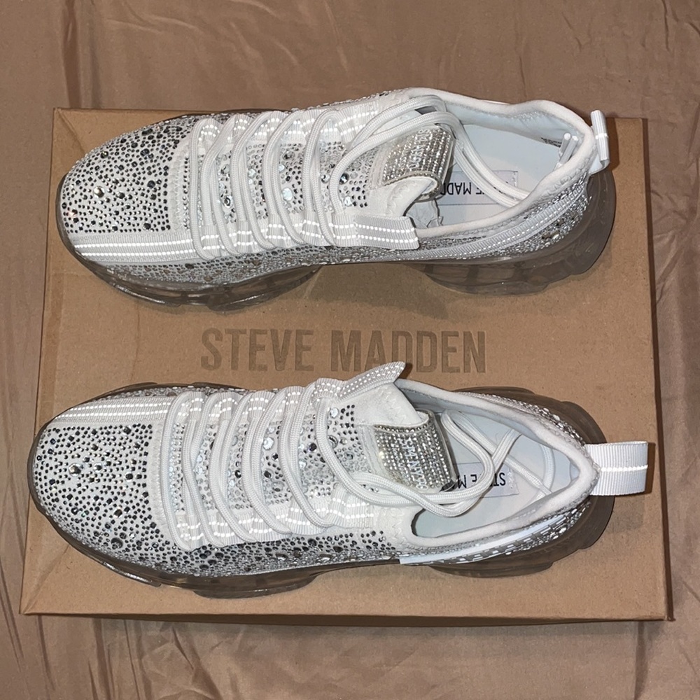Steve Madden Maxima-R white sneakers